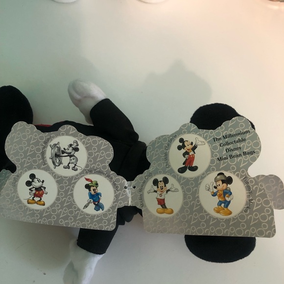 Millennium collectable  Mickey beanbag nwt - Picture 2 of 5